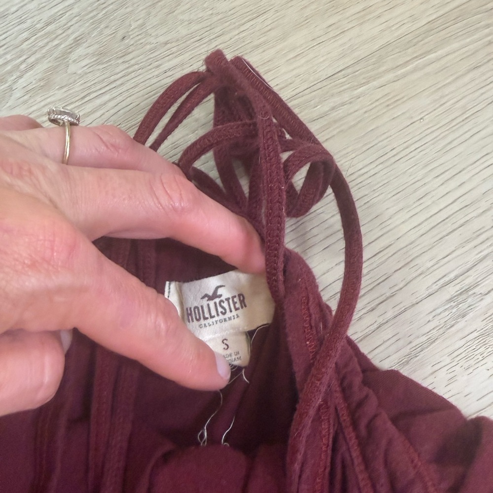 Vintage genuine  y2k Hollister burgundy/maroon babydoll tank size small - Picture 3 of 5